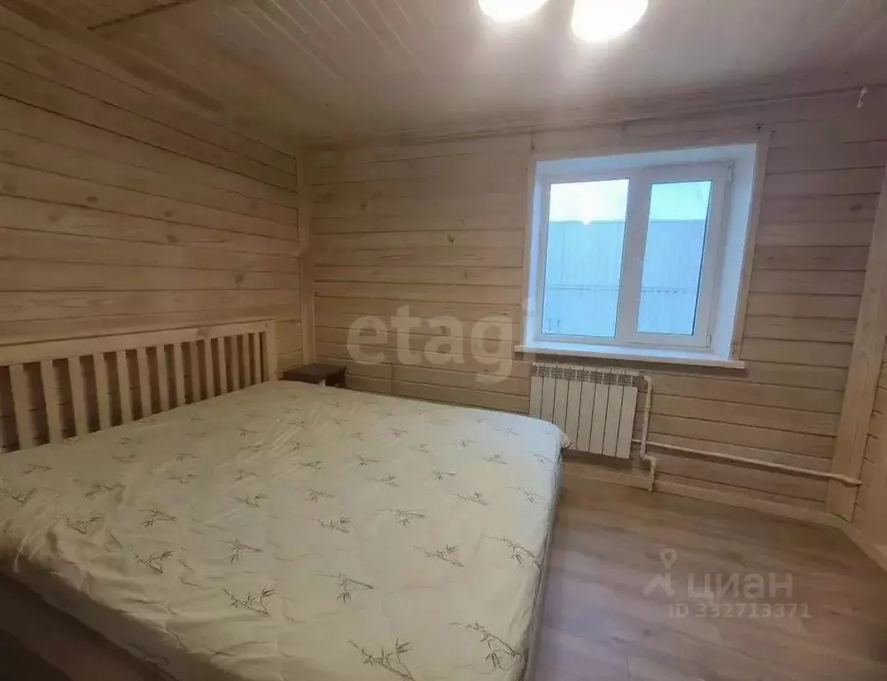 Дом в Ямало-Ненецкий АО, Салехард ул. Чапаева, 35А (73 м) - Фото 1