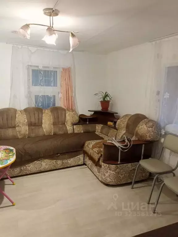 Дом в Омская область, Черлакский район, с. Иртыш ул. Ленина, 139 (47 ... - Фото 2