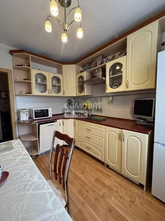 3-к кв. Тюменская область, Тюмень ул. Седова, 19 (58.9 м) - Фото 1