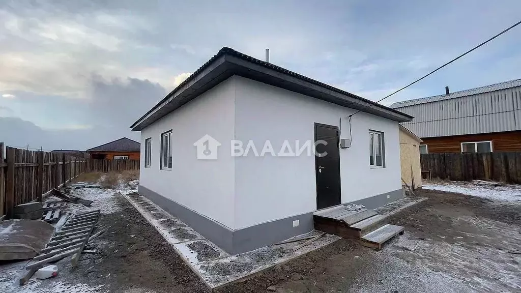 Дом в Бурятия, Иволгинский район, Нижнеиволгинское с/пос, с. Нижняя ... - Фото 1