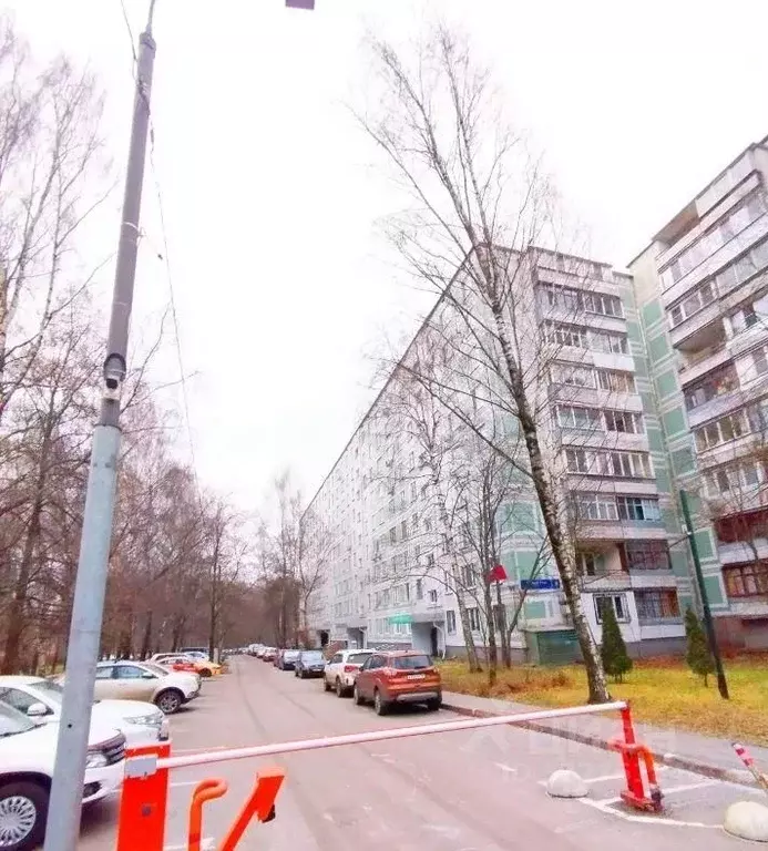 3-к кв. Москва ул. Теплый Стан, 8 (60.0 м) - Фото 1