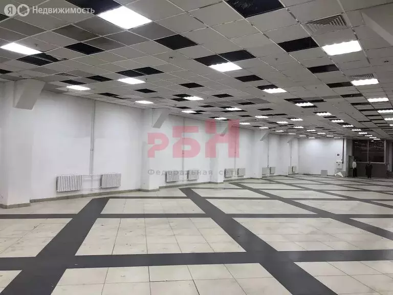 Торговая площадь (569 м) - Фото 2