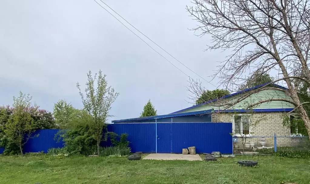 Дом в Саратовская область, с. Федоровка ул. Берегового, 44 (89 м) - Фото 2