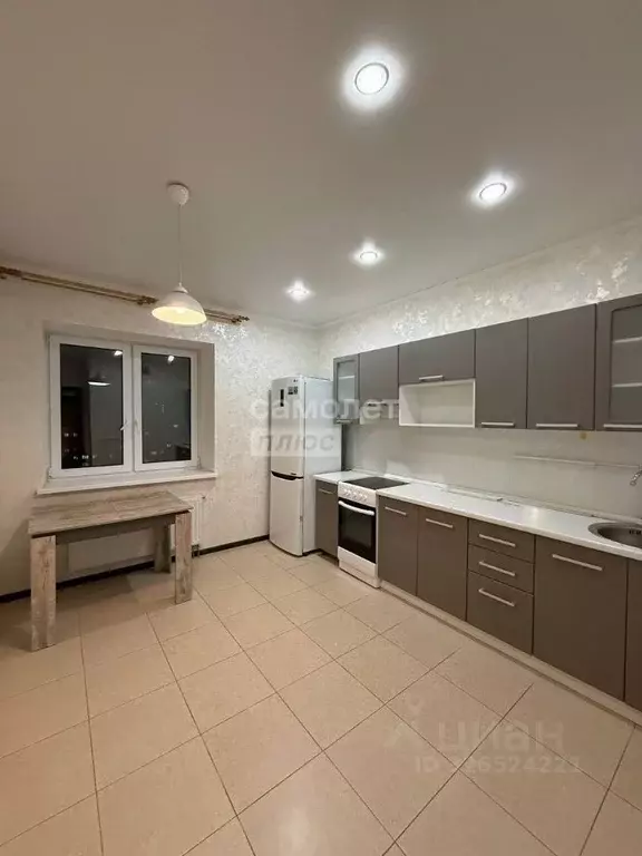 1-к кв. Тюменская область, Тюмень ул. Мебельщиков, 6 (42.2 м) - Фото 2