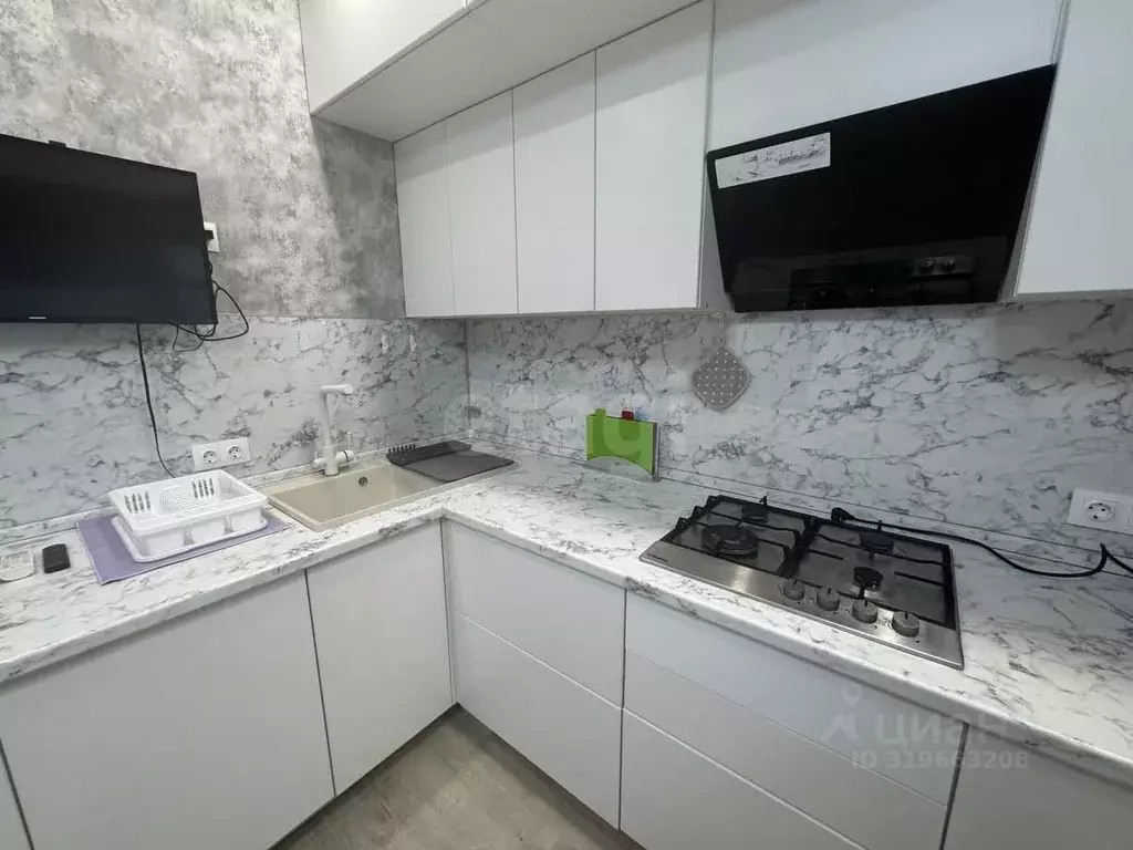 2-к кв. Ханты-Мансийский АО, Ханты-Мансийск ул. Коминтерна, 8 (60.0 м) - Фото 1