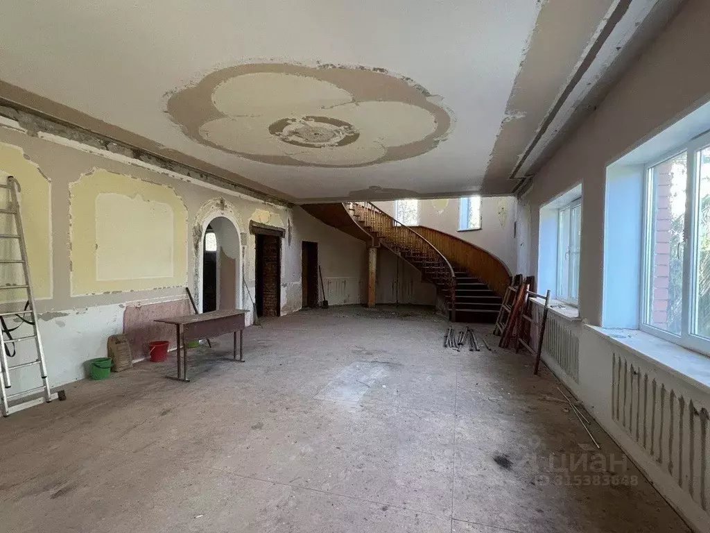 Дом в Курская область, Курск Дружининская ул., 8 (441 м) - Фото 1