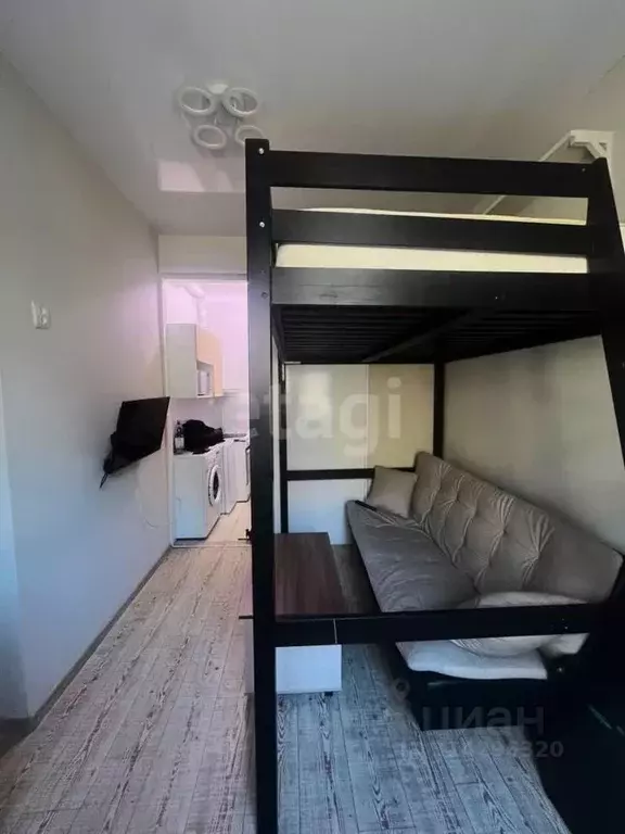 Студия Приморский край, Владивосток Тунгусская ул., 24 (13.4 м) - Фото 0