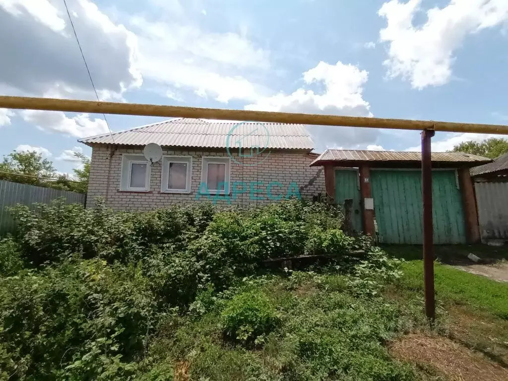 Дом в Белгородская область, Новооскольский муниципальный округ, с. ... - Фото 1