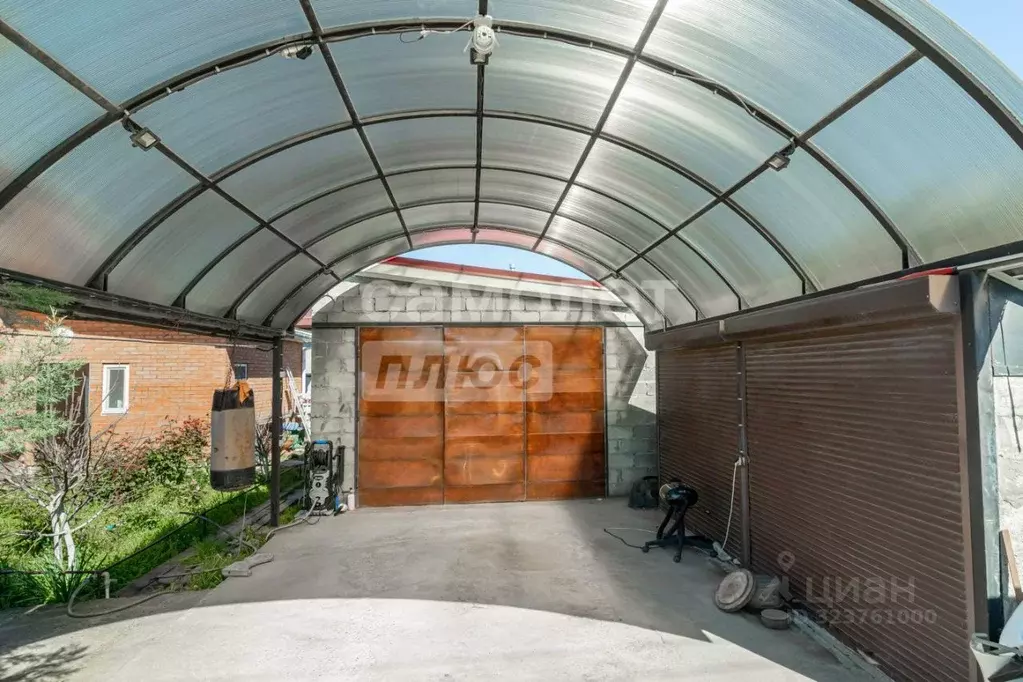 Дом в Краснодарский край, Динской район, Мичуринское с/пос, пос. ... - Фото 1