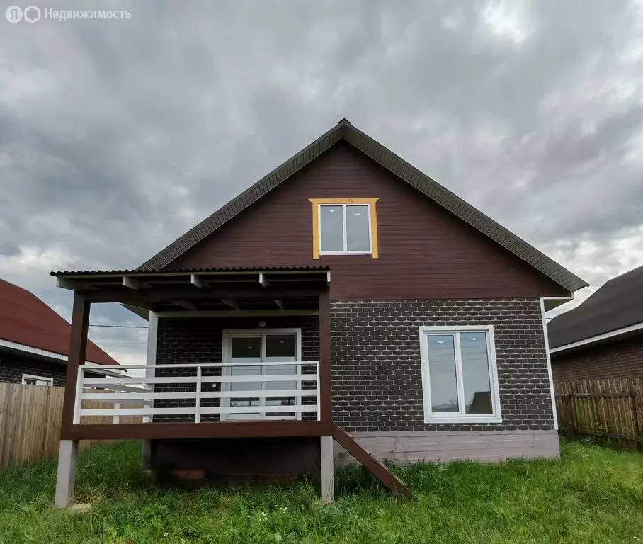 Дом в село Максимовщина, Кирпичная улица (160 м) - Фото 2