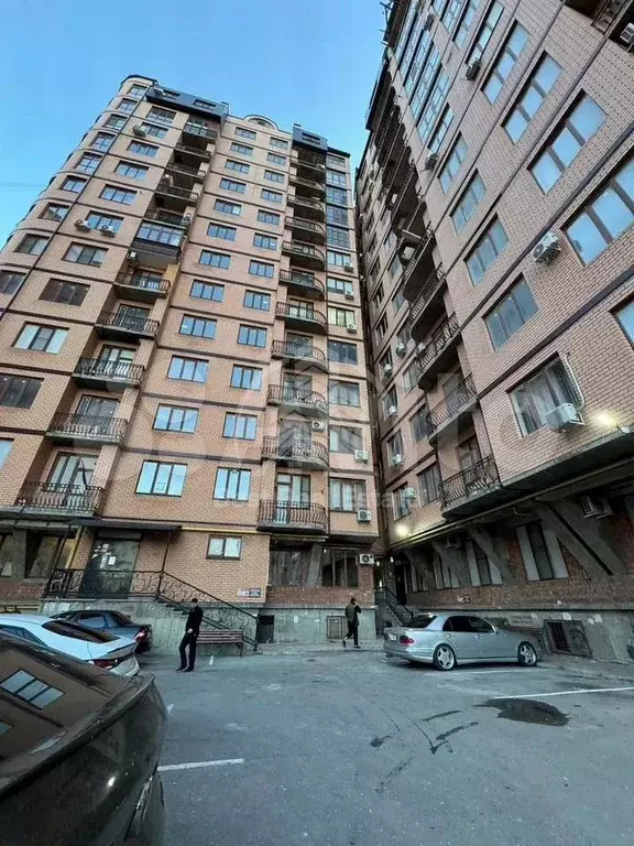 1-к. квартира, 50 м, 5/13 эт. - Фото 0