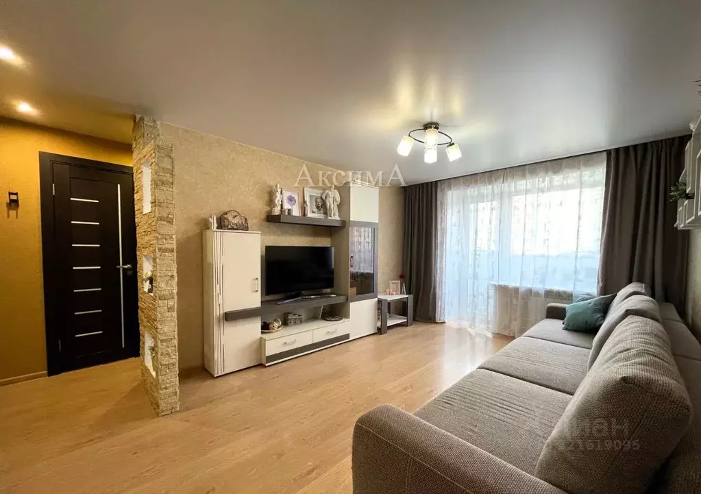 2-к кв. Омская область, Омск ул. Серова, 26 (47.0 м) - Фото 1