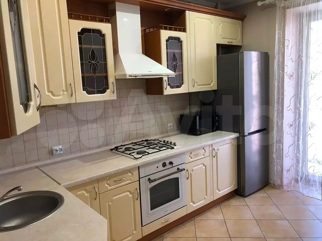 1-к. квартира, 45 м, 2/9 эт. - Фото 1
