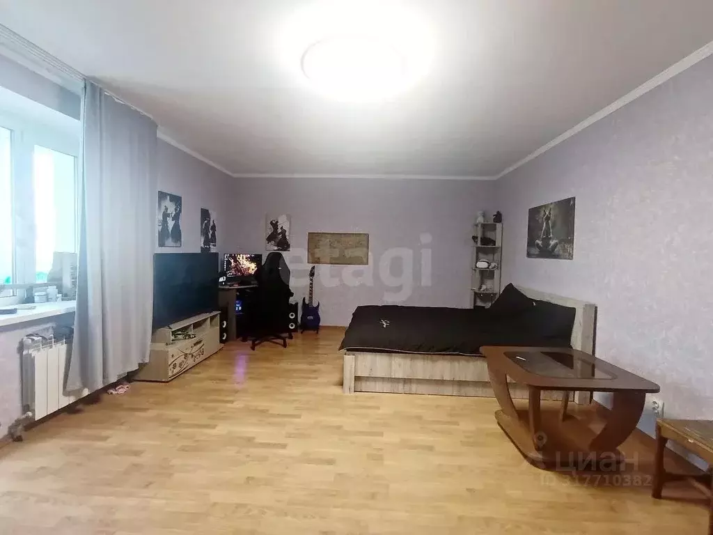 1-к кв. Смоленская область, Вязьма ул. Строителей, 8А (47.9 м) - Фото 0