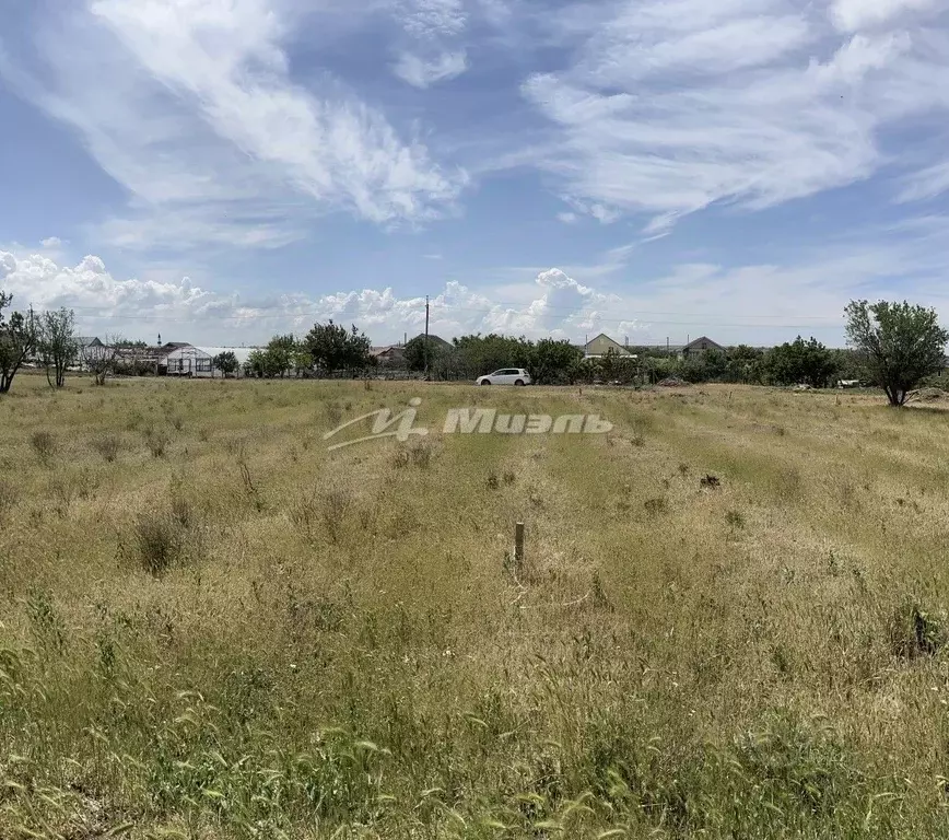 Участок в Крым, Симферопольский район, с. Скворцово  (10.0 сот.) - Фото 1