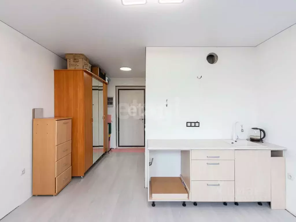 Студия Тюменская область, Тюмень Интернациональная ул., 199 (20.9 м) - Фото 1