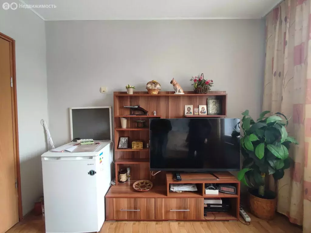 3-комнатная квартира: Курган, жилой район Заозёрный, 3-й микрорайон, ... - Фото 1