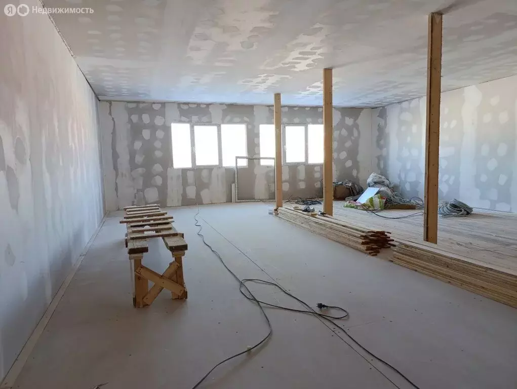 Помещение свободного назначения (300 м) - Фото 0