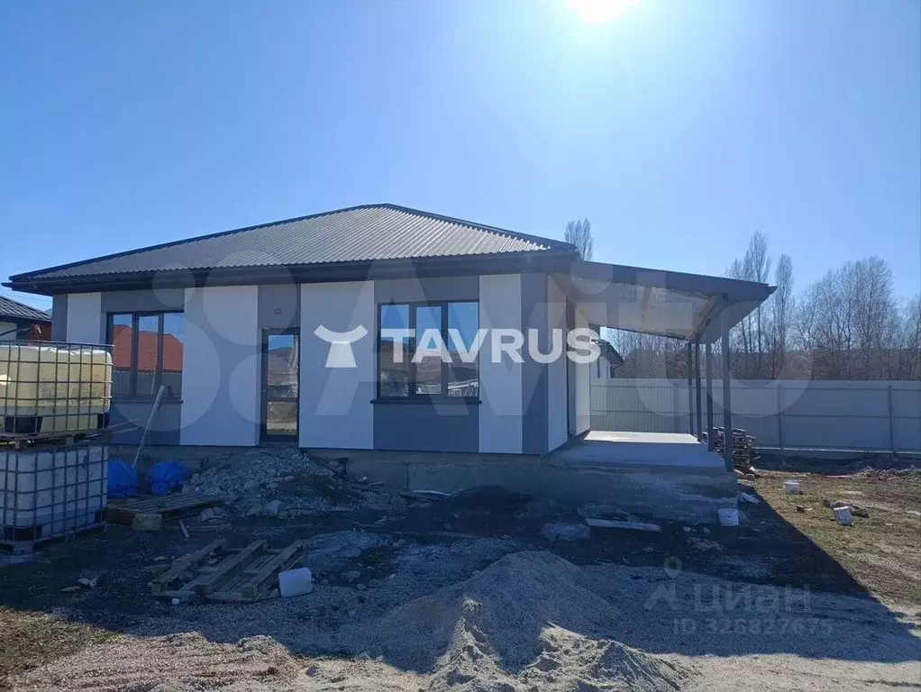 Дом в Крым, Симферопольский район, с. Мазанка ул. Садовая, 395 (120 м) - Фото 1