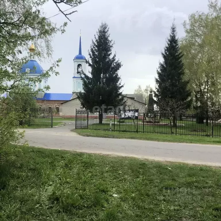 Дом в Брянская область, Брянский район, Глинищевское с/пос, с. ... - Фото 1