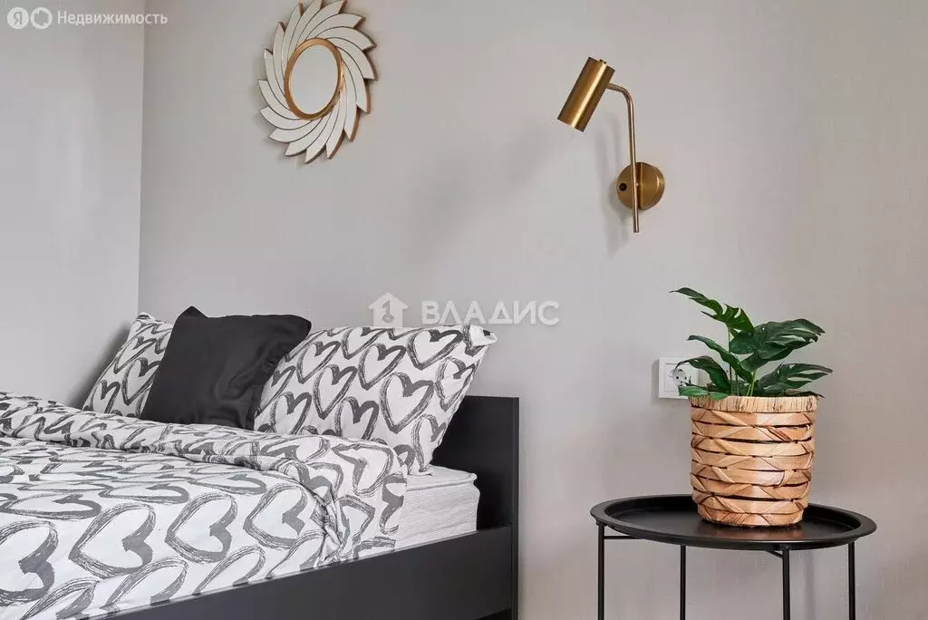 Квартира-студия: Одинцово, улица Маршала Бирюзова, 7к3 (24.5 м) - Фото 1