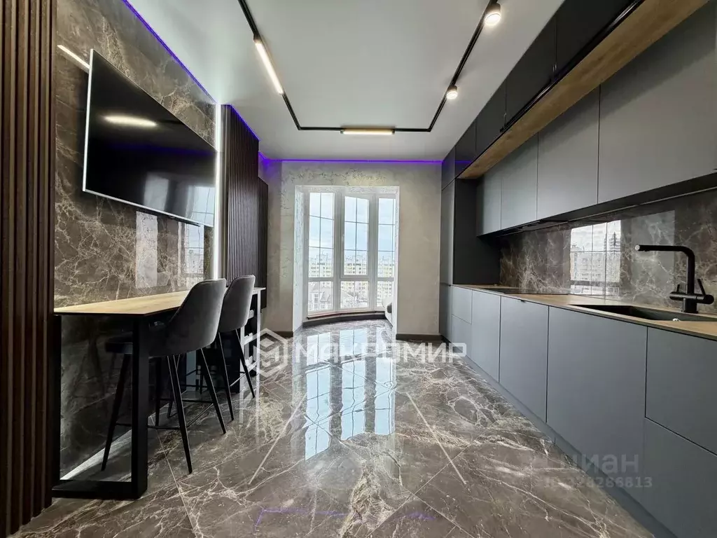 1-к кв. Брянская область, Брянск Белобережская ул., 20 (51.0 м) - Фото 2