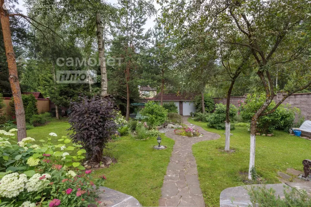 Дом в Юрлово, КП Юлия-2, 29 (350 м) - Фото 0