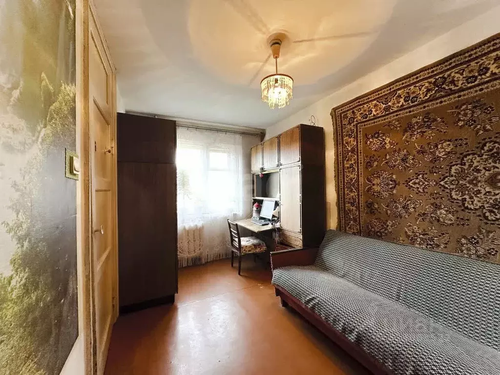 3-к кв. Хабаровский край, Комсомольск-на-Амуре Октябрьский просп., 14 ... - Фото 1