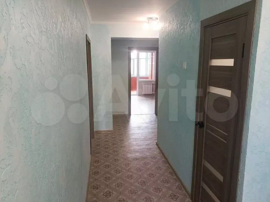 3-к. квартира, 70 м, 1/5 эт. - Фото 1