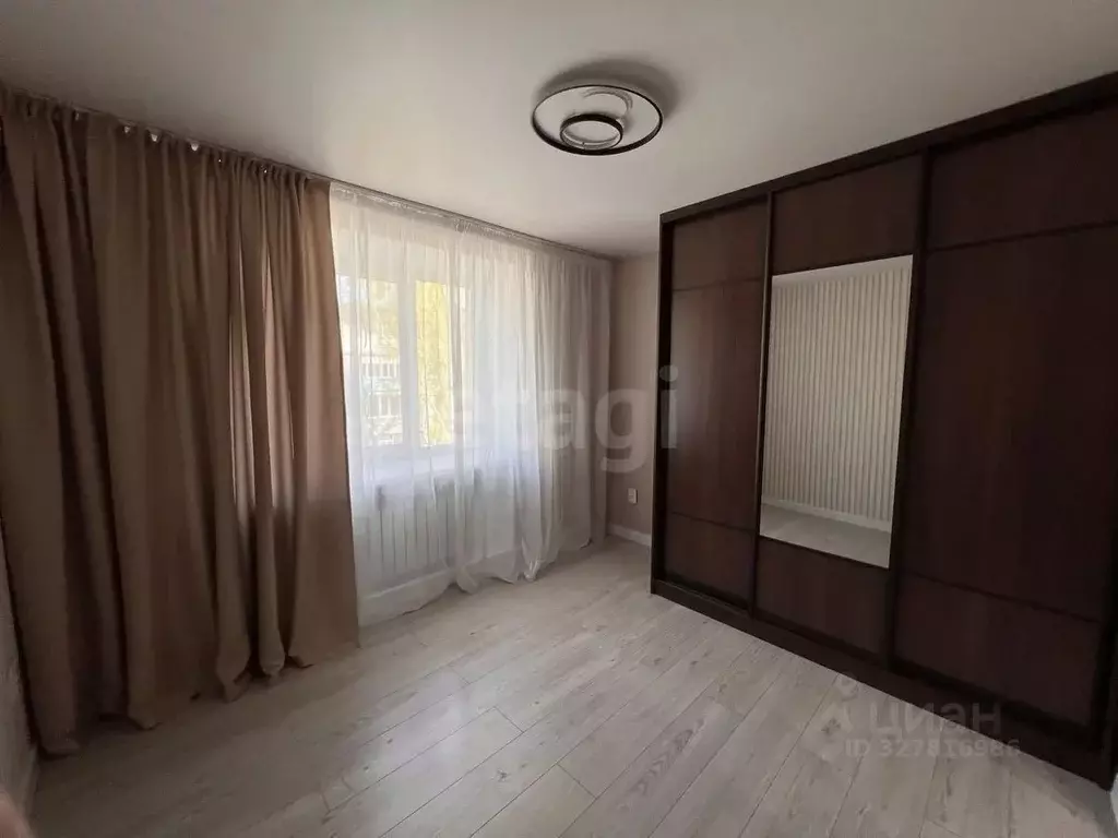 Комната Ульяновская область, Ульяновск ул. Гафурова, 16 (18.4 м) - Фото 1