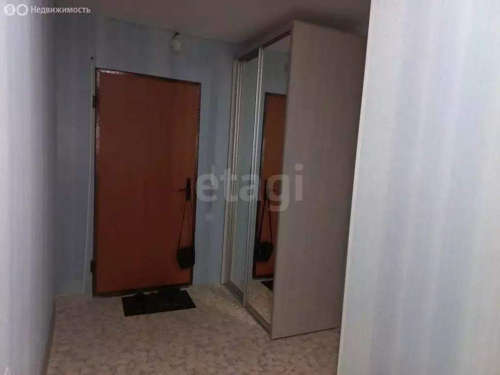 1-комнатная квартира: Аша, улица Петра Еремеева, 1 (56 м) - Фото 2