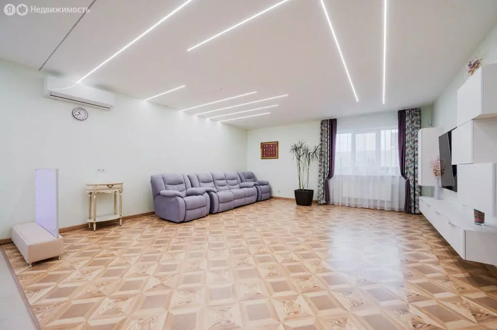 Дом в Москва, Рублёво-Успенское шоссе (420 м) - Фото 1