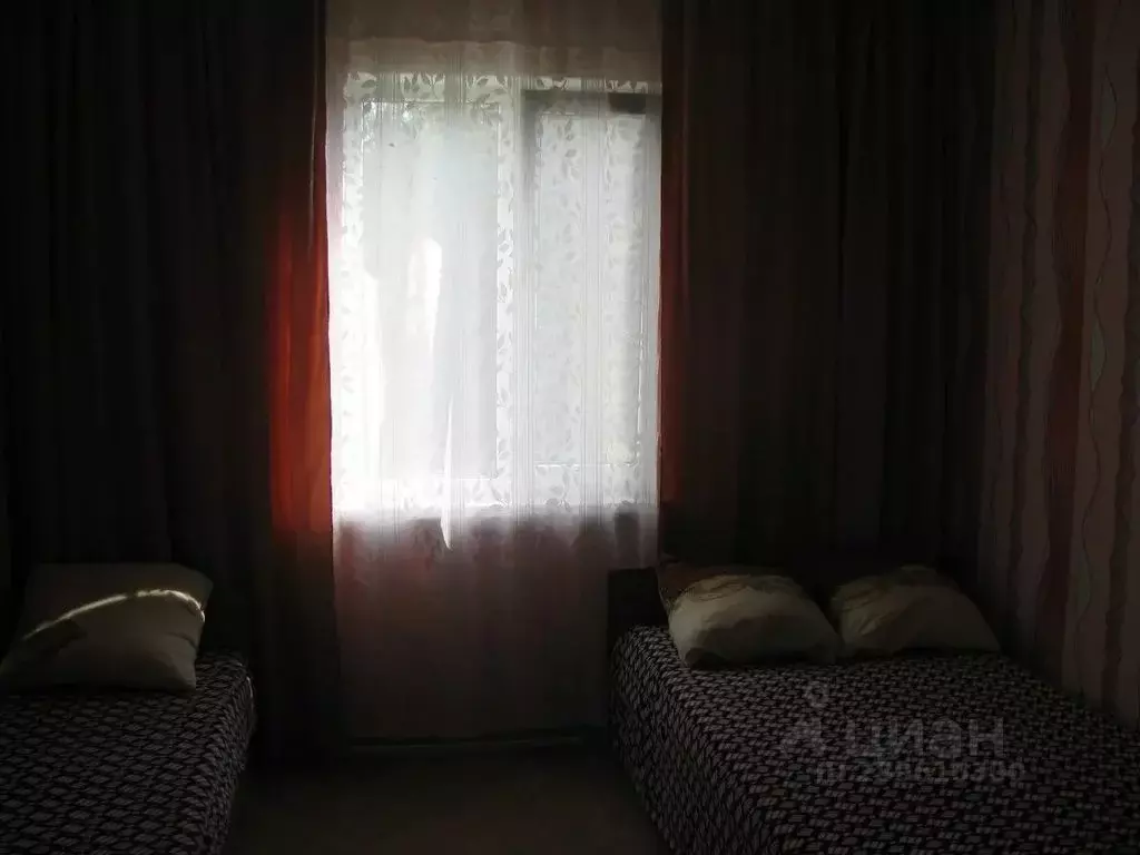 Комната Крым, Бахчисарайский район, с. Песчаное ул. Бассейная - Фото 2