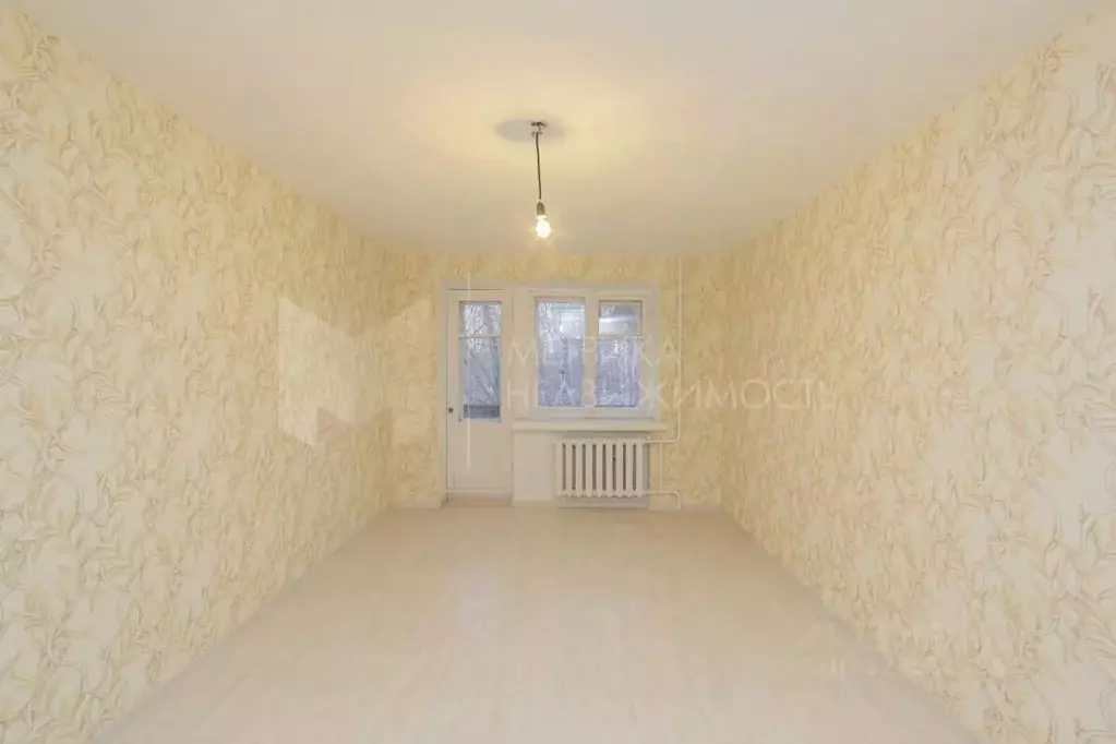 2-к кв. Тюменская область, Тюмень ул. 50 лет ВЛКСМ, 83 (44.0 м) - Фото 1