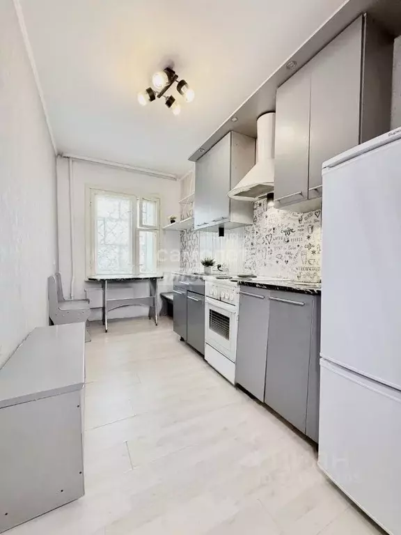 2-к кв. Иркутская область, Шелехов 4-й мкр, 37 (54.0 м) - Фото 0