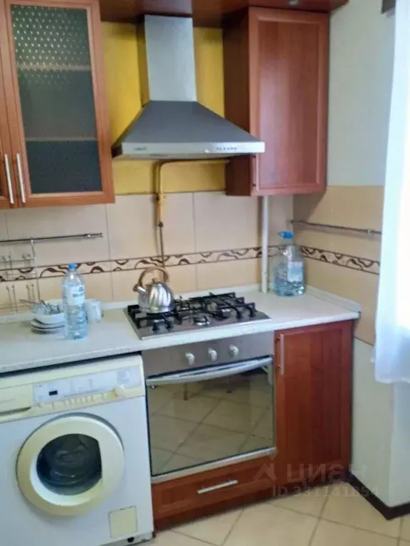 1-к кв. Крым, Симферополь ул. Миллера, 56 (30.0 м) - Фото 1
