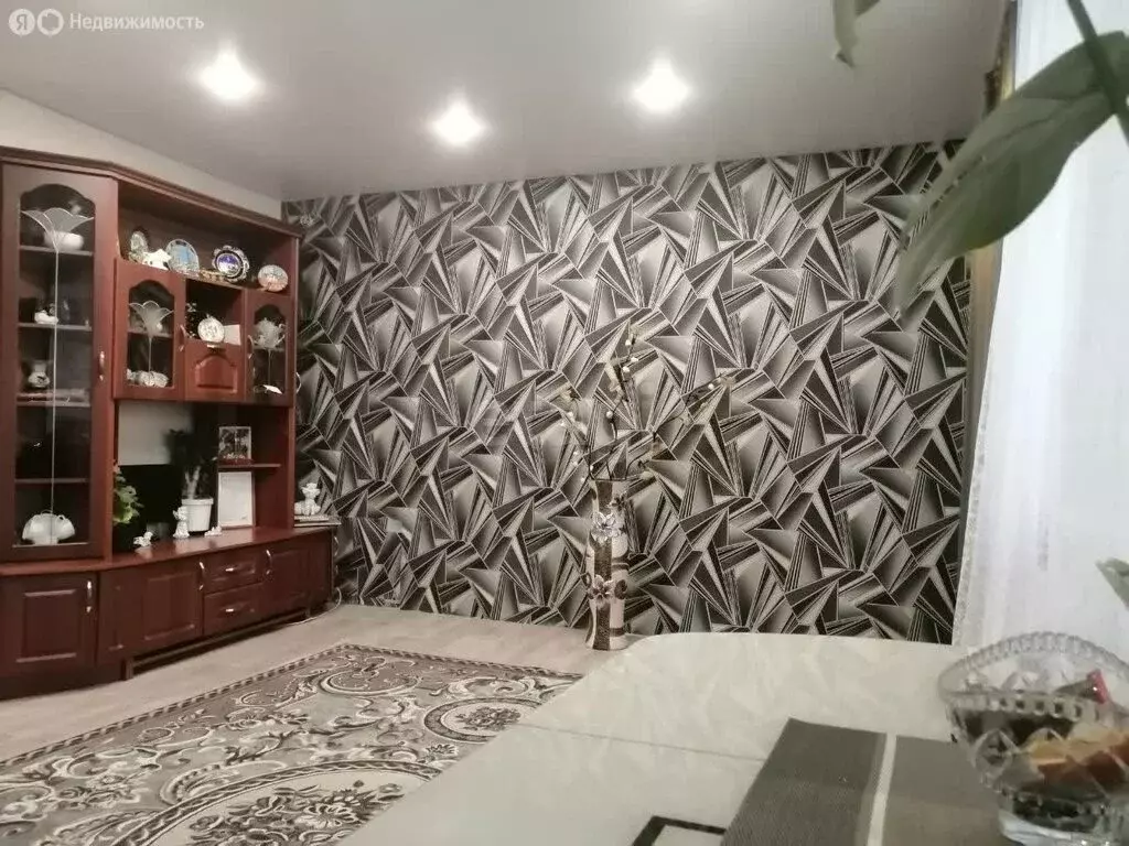 2-комнатная квартира: Кыштым, улица Челюскинцев, 60 (49.1 м) - Фото 2