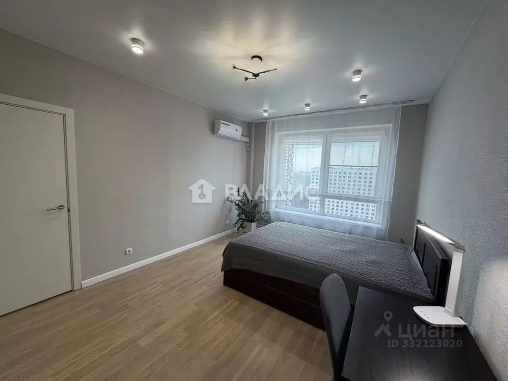 2-к кв. Москва ул. Саларьевская, 14к2 (70.1 м) - Фото 1