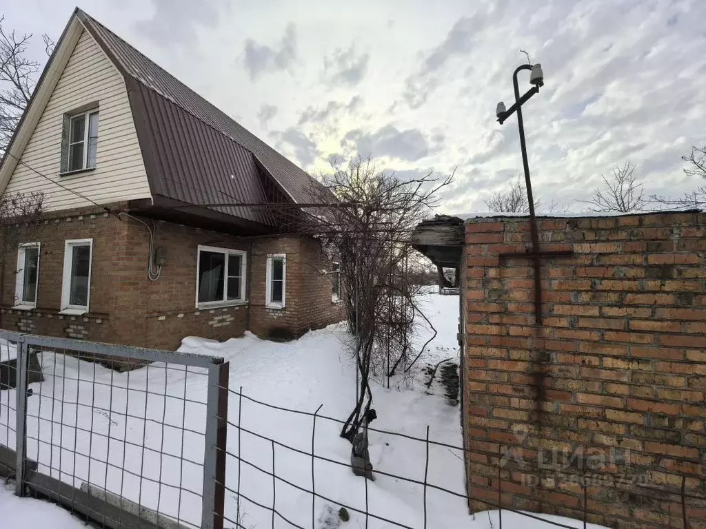 Дом в Ростовская область, Азов Азовский район, Мичуринец-3 мкр,  (48 ... - Фото 1