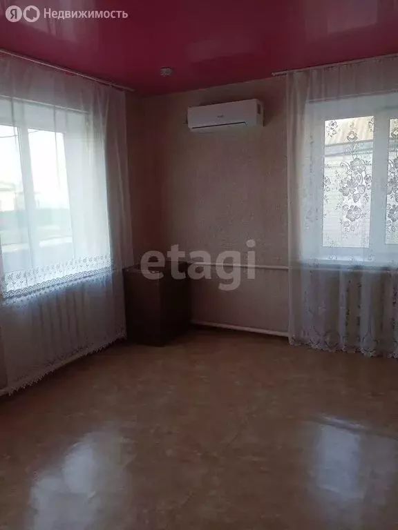 Дом в посёлок Новоизобильный, Южная улица (70 м) - Фото 0