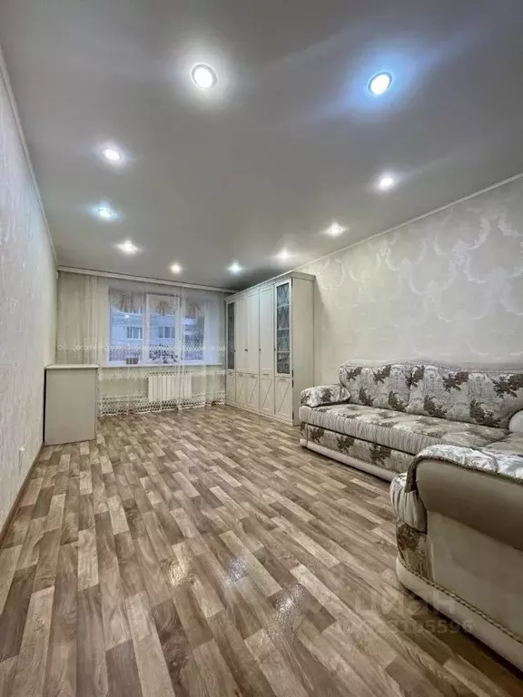 1-к кв. Саратовская область, Саратов Октябрьский мкр, 5-я линия, 17 ... - Фото 0