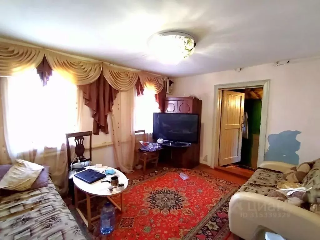 Дом в Волгоградская область, Волгоград ул. Просвещения (36 м) - Фото 1