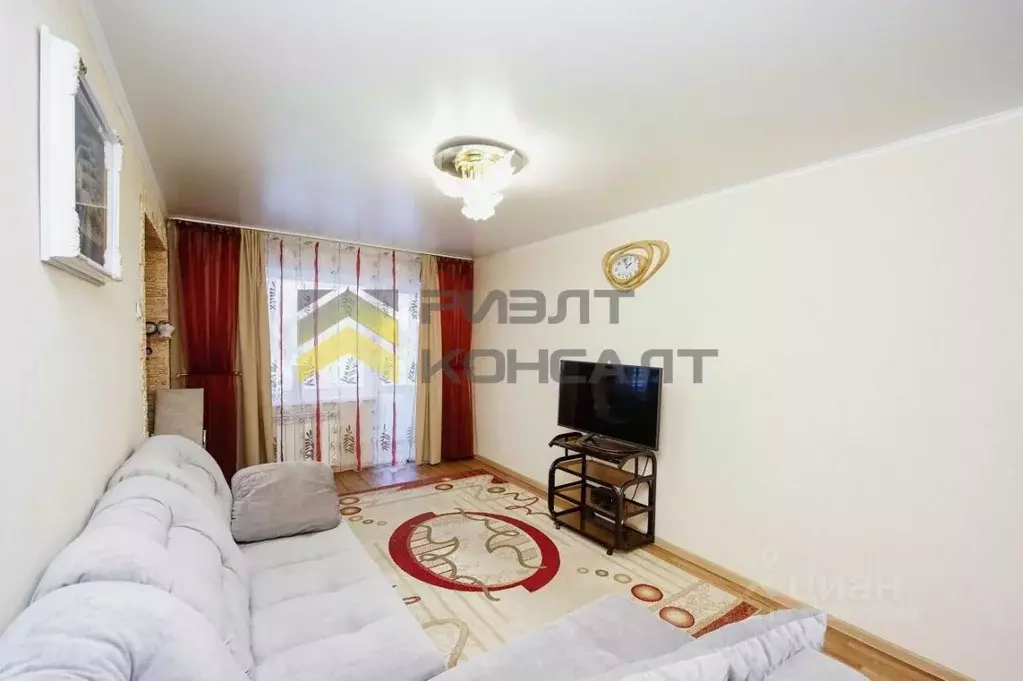 3-к кв. Омская область, Омск ул. Петра Осминина, 11 (59.6 м) - Фото 2