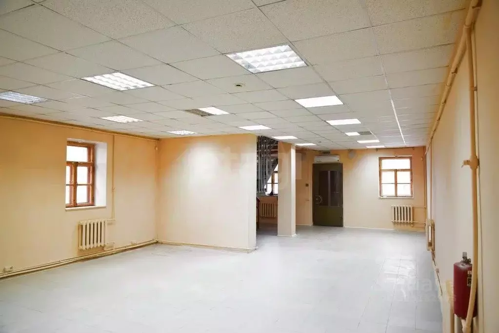 Помещение свободного назначения в Тульская область, Тула ул. Пирогова, ... - Фото 1