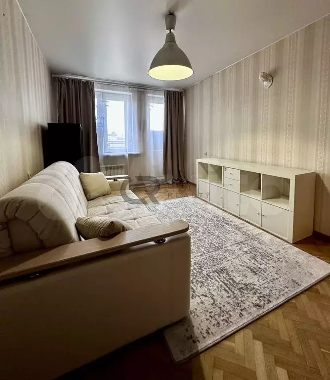 2-к. квартира, 63 м, 8/8 эт. - Фото 0