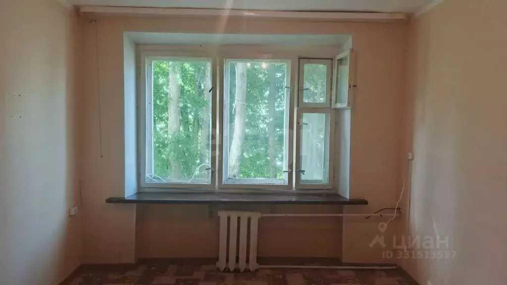 Комната Ленинградская область, Кириши Комсомольская ул., 3 (11.5 м) - Фото 1