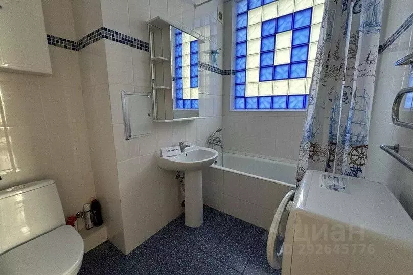 1-к кв. Краснодарский край, Сочи Адлер жилрайон, ул. ... - Фото 2