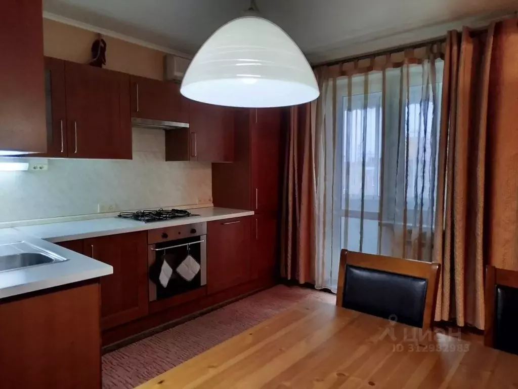 2-к кв. Московская область, Подольск Комсомольская ул., 79а (70.0 м) - Фото 1