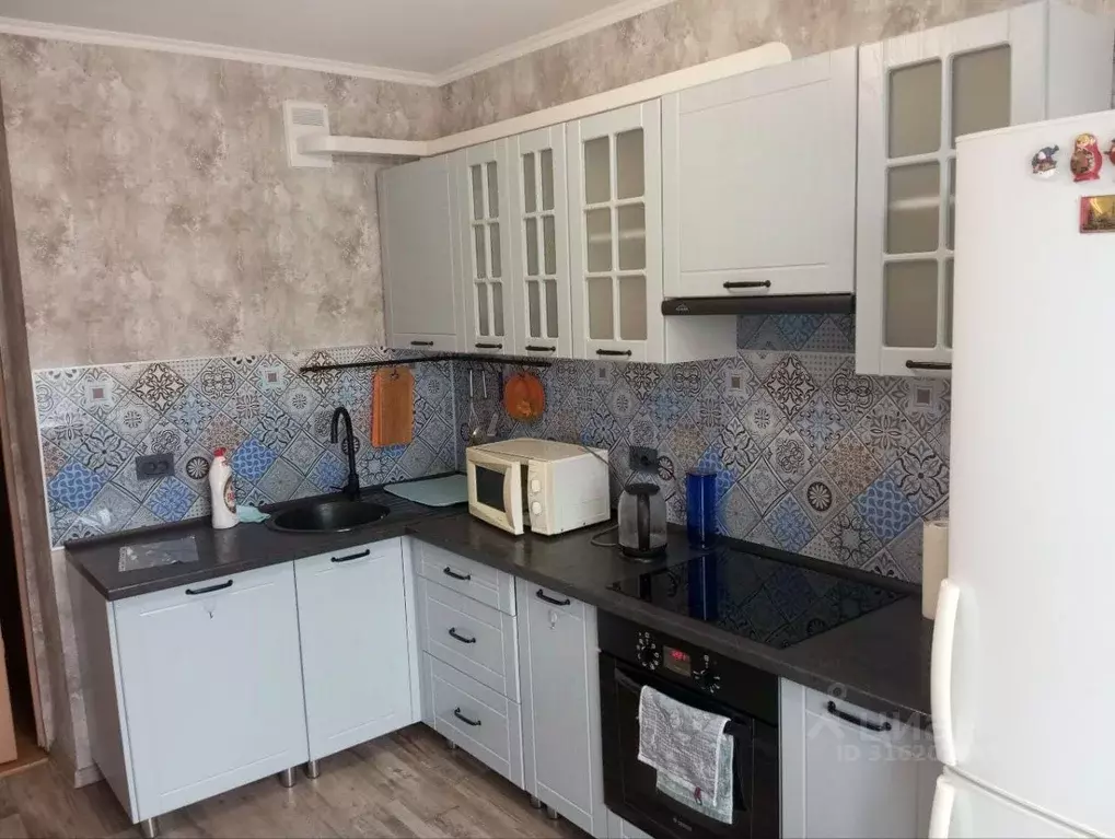 2-к кв. Свердловская область, Екатеринбург ул. Академика Шварца, 2к1 ... - Фото 0