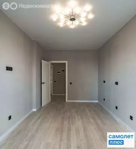 2-комнатная квартира: Краснодар, микрорайон Образцово (62 м) - Фото 1